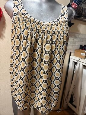 New York & Company Beige and Black Stretch Top